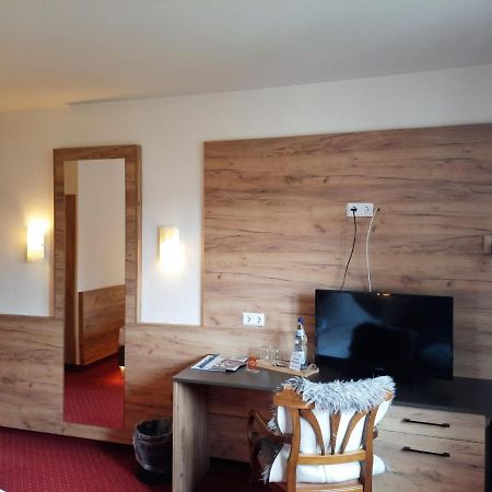 Hotel Haus Krone Bexbach Exteriör bild